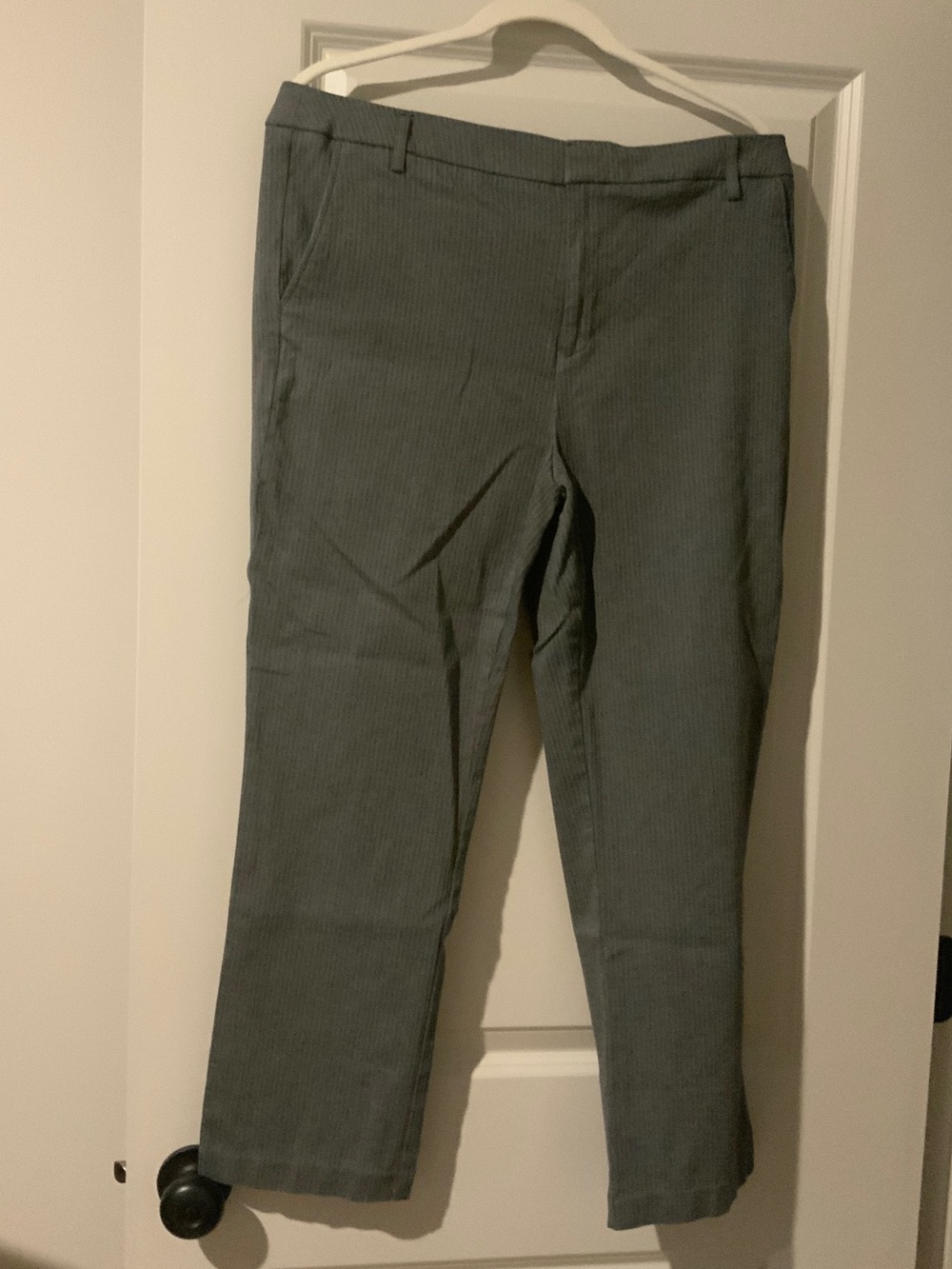 Time and Tru Gray Straight-Leg Women's Dress Pants
